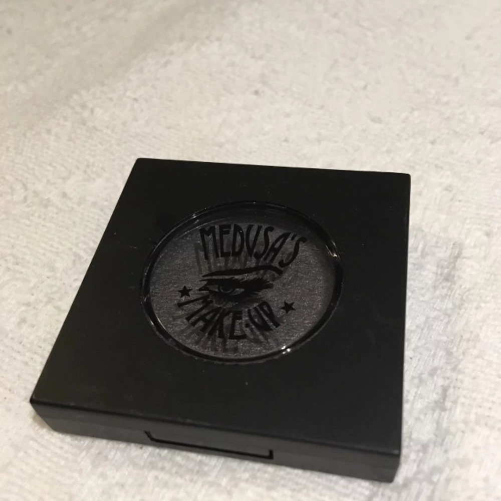 Medusa’s Makeup Eyeshadow